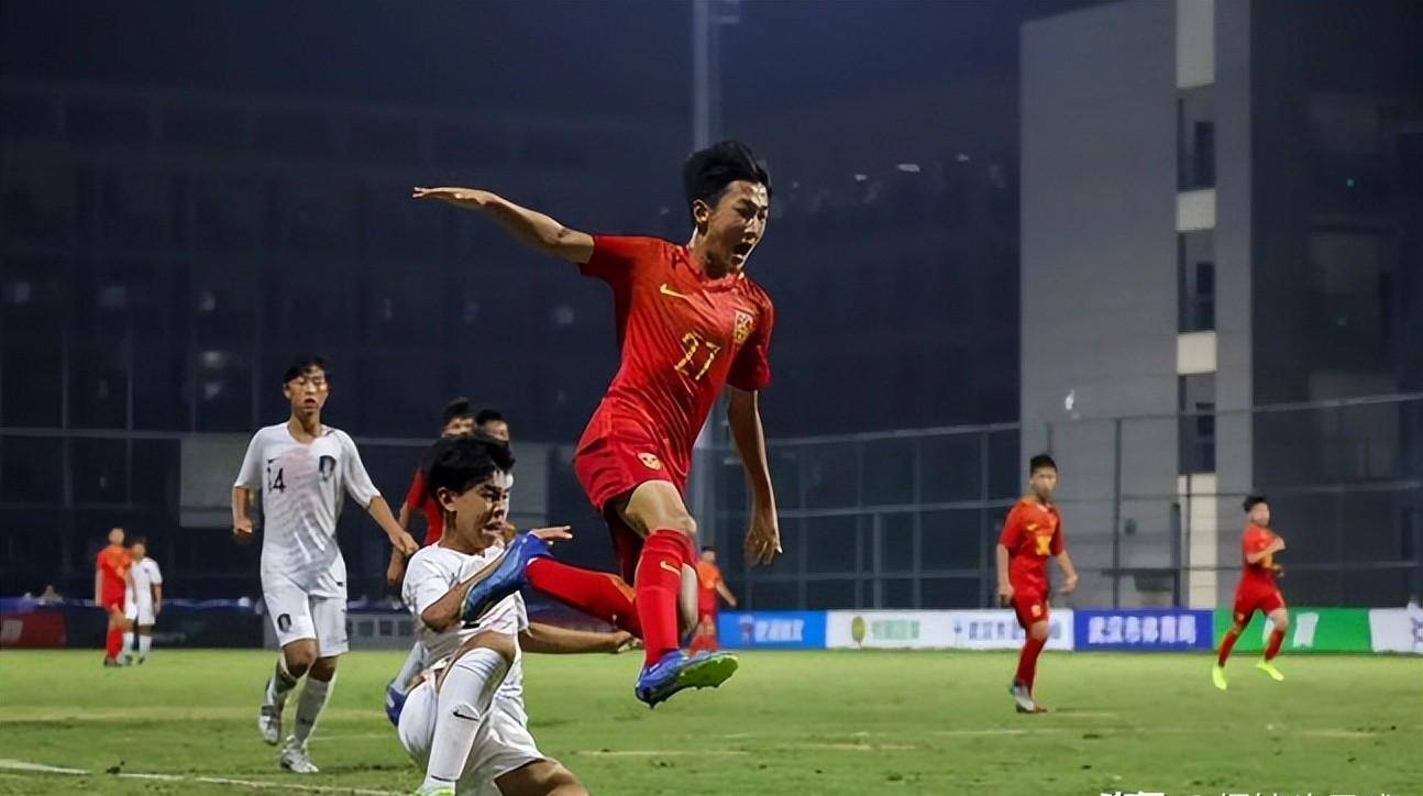 关于中国篮坛感动一幕！球队困难欲退出，球迷众筹自救：你2千我1万的信息