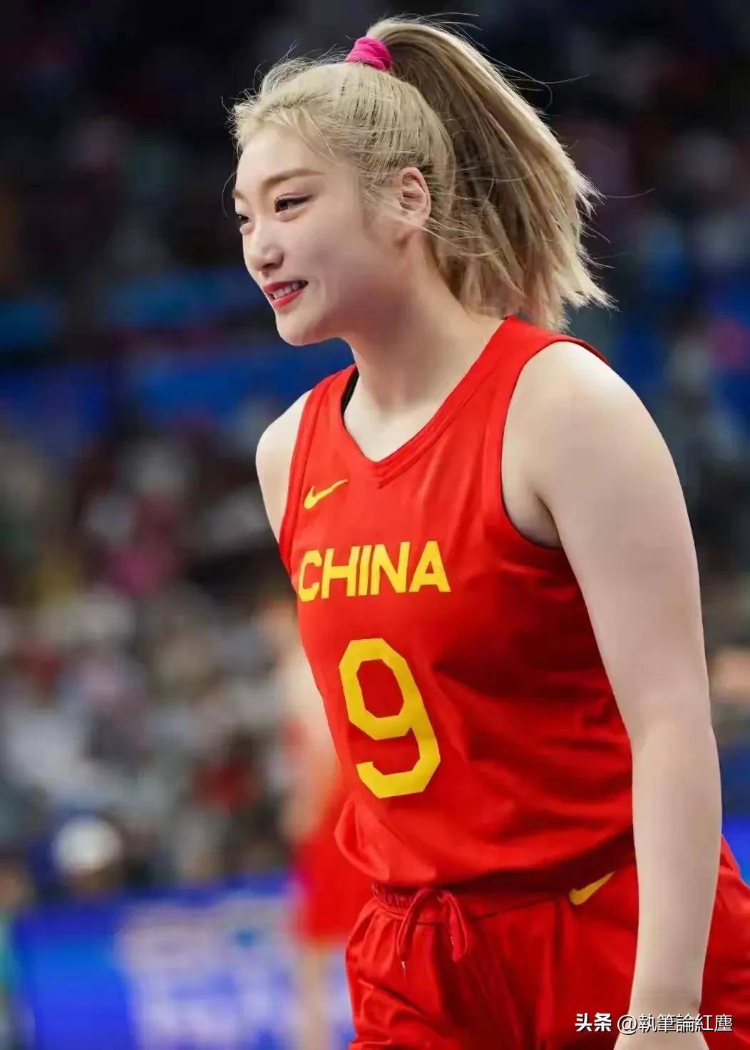 中欧体育-关于女篮官宣！李梦无缘深圳亚洲杯，宫鲁鸣：长期脱队训练，的信息
